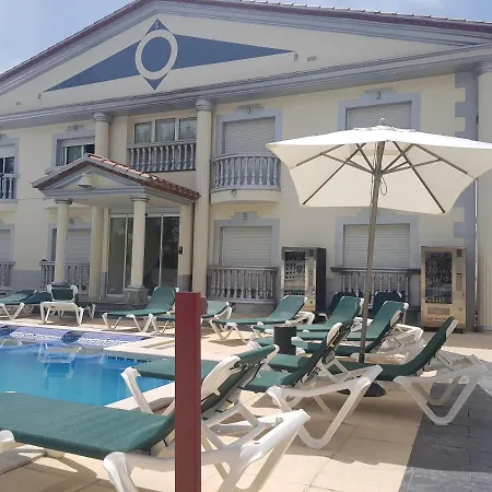Portofino 58 Aparthotel Empuriabrava